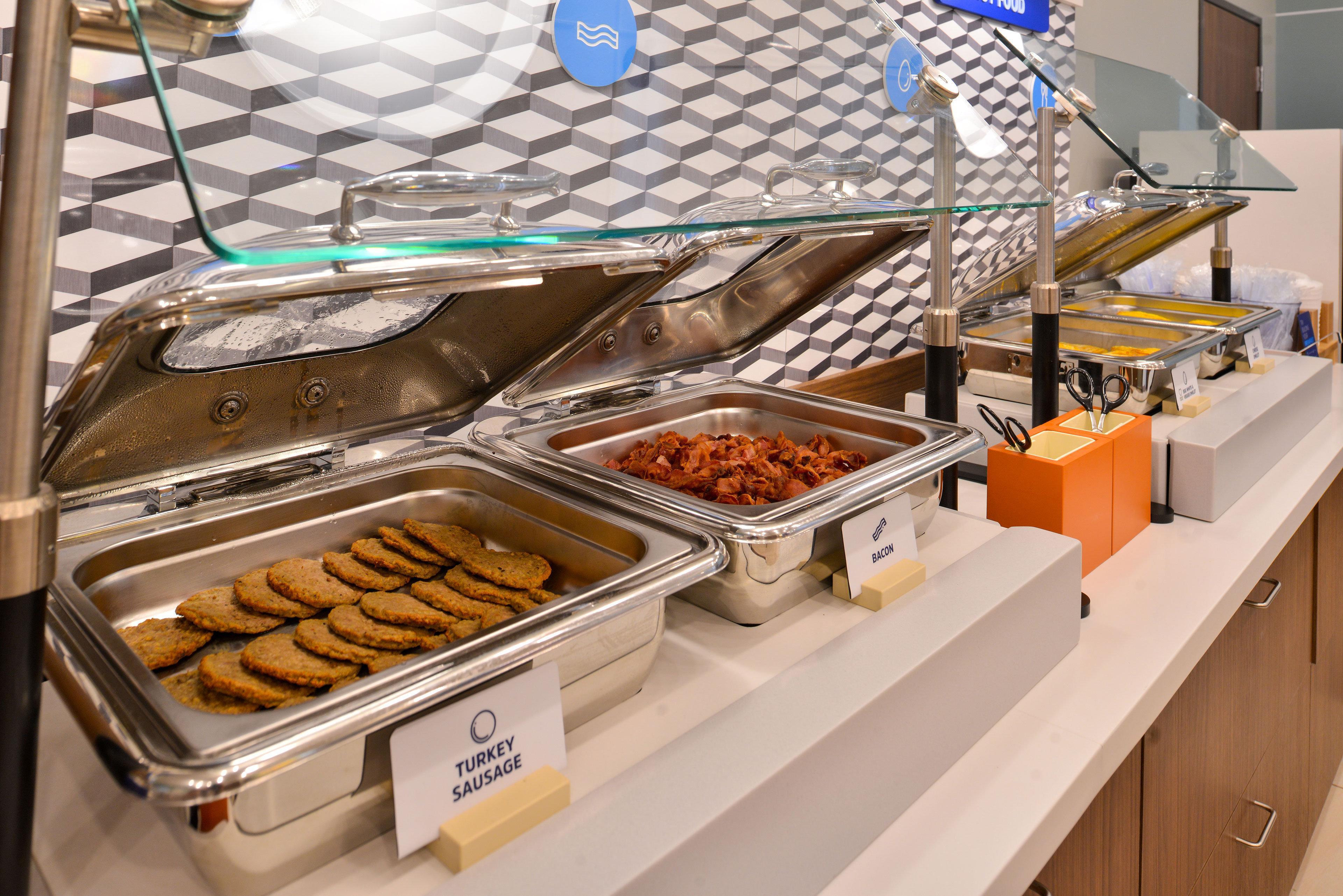 Holiday Inn Express & Suites - Oklahoma City Airport By Ihg Ngoại thất bức ảnh